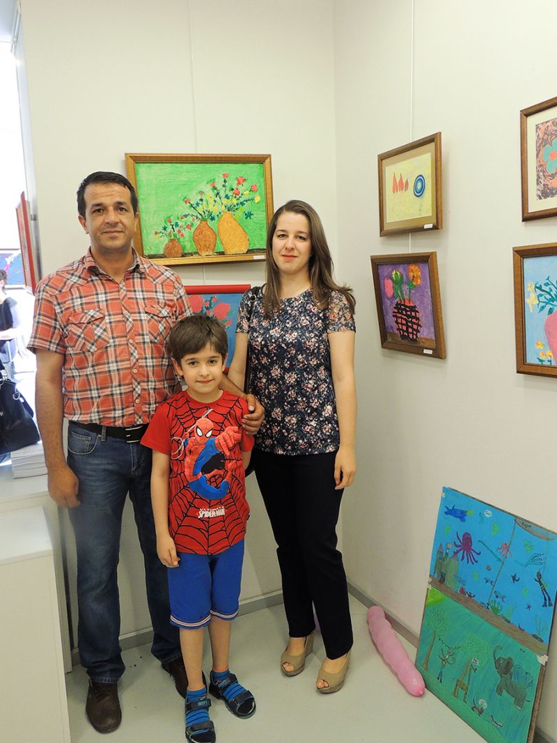 Çocukların Açtığı Resim Sergileri Diyarbakır