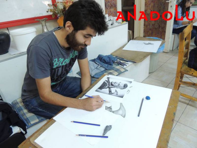 Hobi Karakalem Potre Çizim Dersleri Diyarbakır