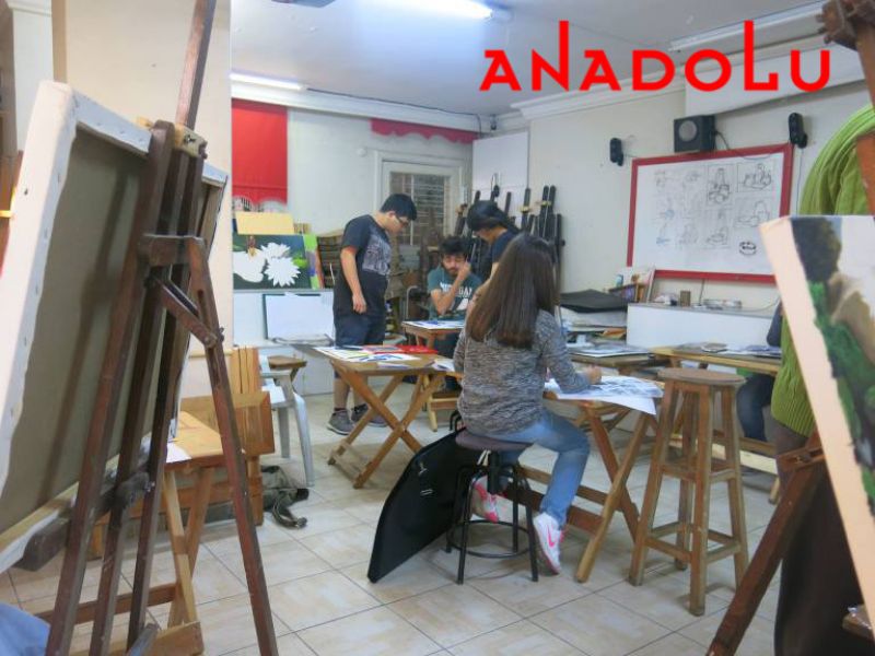 Kursiyerler Çizim Yaparken Diyarbakır